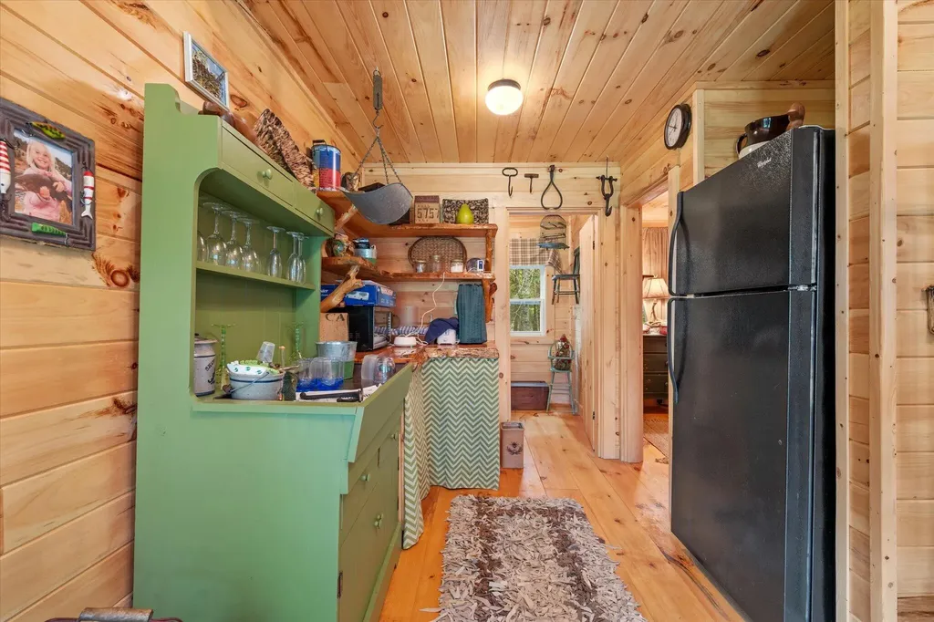 22 Old Mill Road Talmadge ME 04492