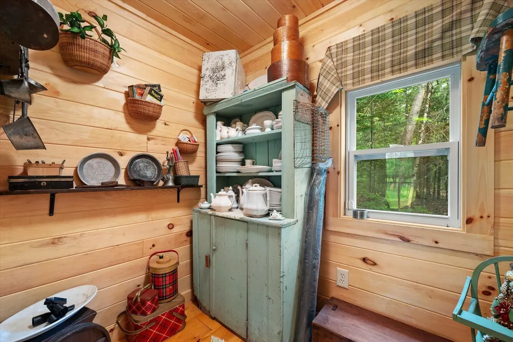 22 Old Mill Road Talmadge ME 04492