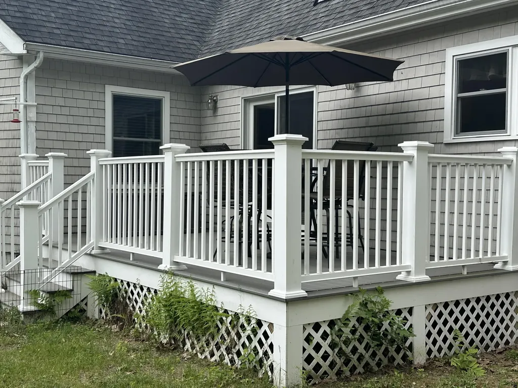 283 Davis Road Lyman ME 04002