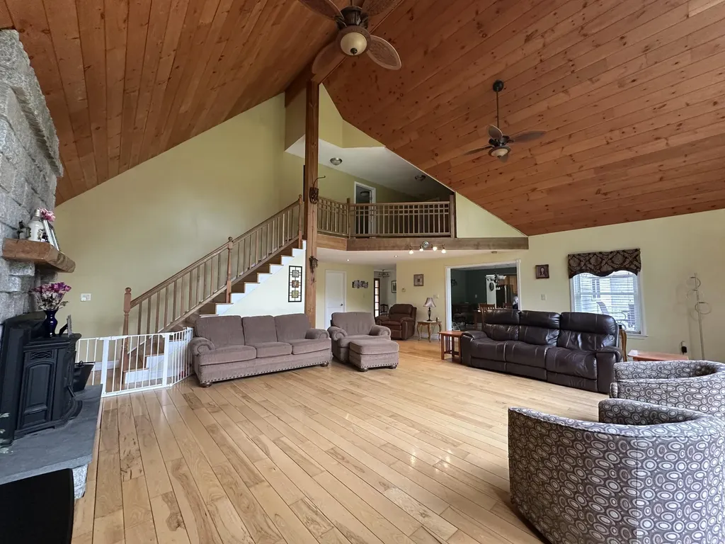 283 Davis Road Lyman ME 04002