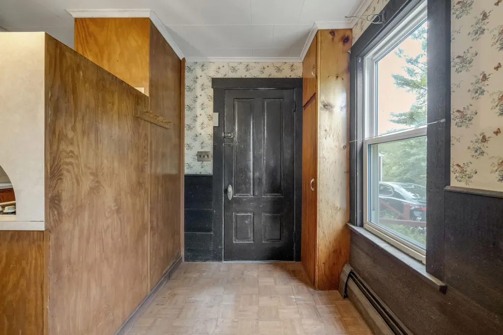 209 Oak Hill Road Auburn ME 04210