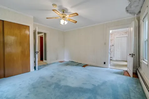 209 Oak Hill Road Auburn ME 04210