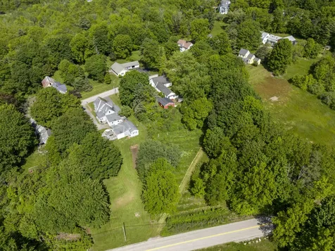 209 Oak Hill Road Auburn ME 04210