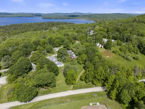 209 Oak Hill Road Auburn ME 04210