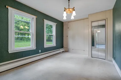 209 Oak Hill Road Auburn ME 04210