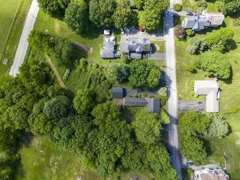 209 Oak Hill Road Auburn ME 04210