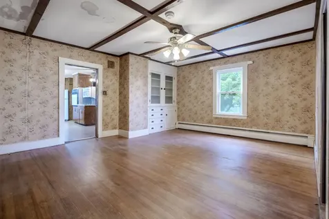209 Oak Hill Road Auburn ME 04210