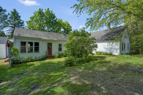 209 Oak Hill Road Auburn ME 04210