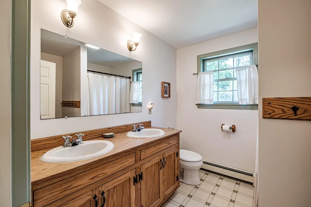 2 Homestead Lane Windham ME 04062