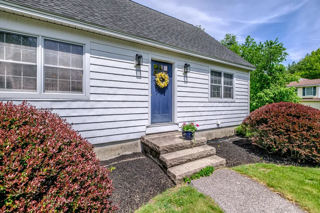 2 Homestead Lane Windham ME 04062