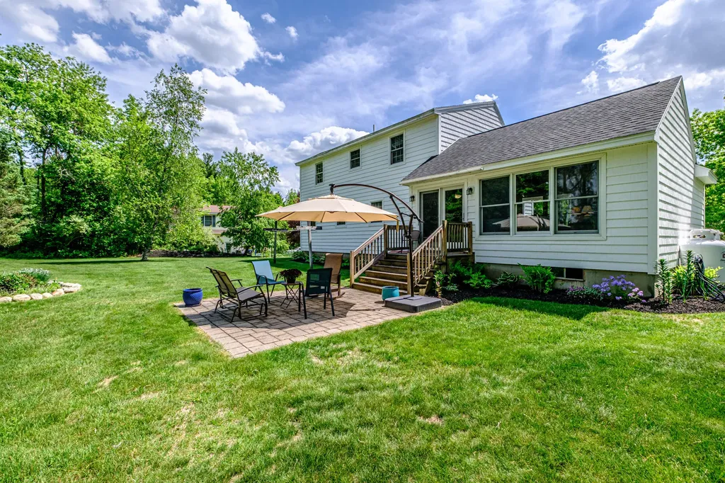2 Homestead Lane Windham ME 04062