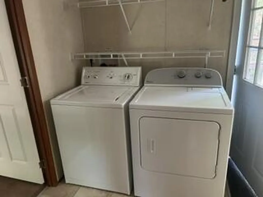 399 Tay Road Kenduskeag ME 04450