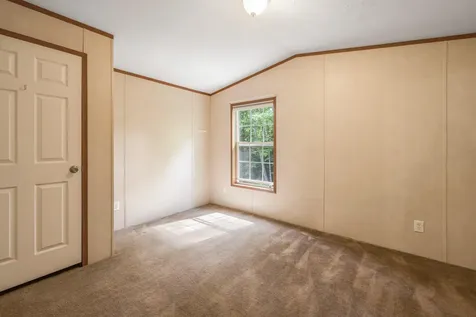 399 Tay Road Kenduskeag ME 04450