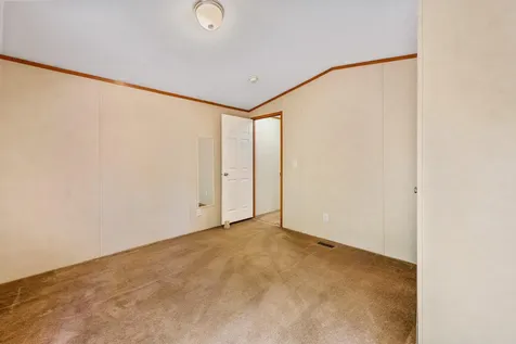 399 Tay Road Kenduskeag ME 04450