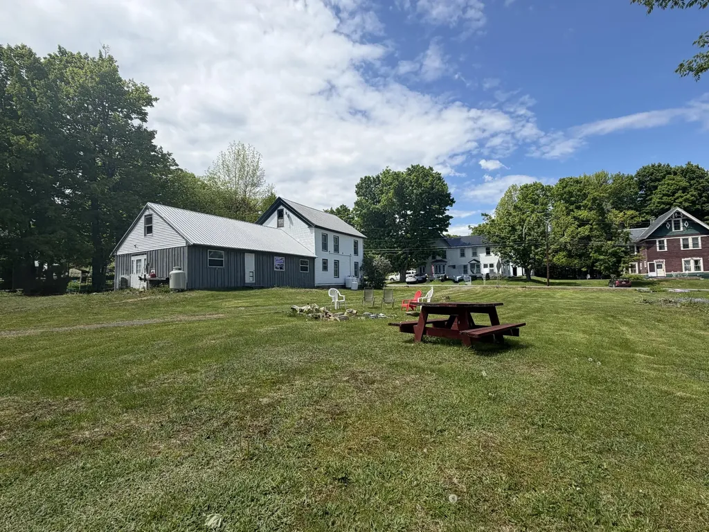 20 Pleasant Street Monson ME 04464