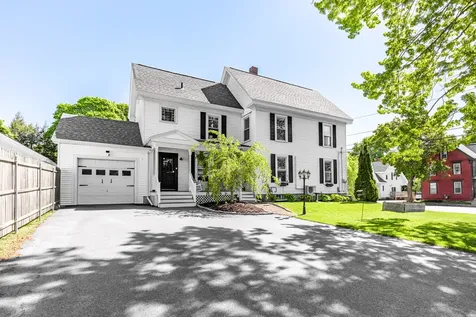 153 W Broadway Bangor ME 04401