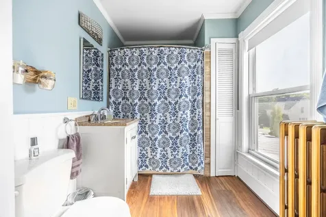153 W Broadway Bangor ME 04401