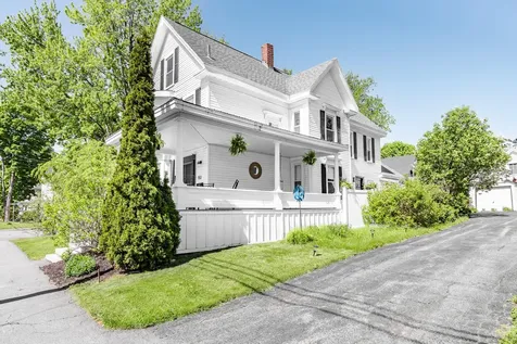 153 W Broadway Bangor ME 04401