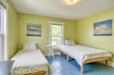 8 Pleasant Street Stonington ME 04681
