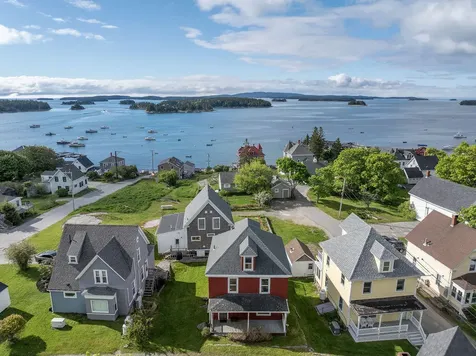 8 Pleasant Street Stonington ME 04681
