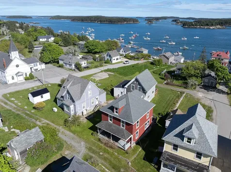 8 Pleasant Street Stonington ME 04681