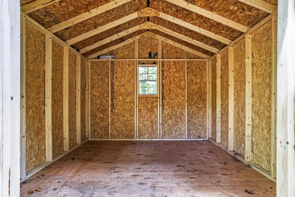 439 Castner Road Waldoboro ME 04572