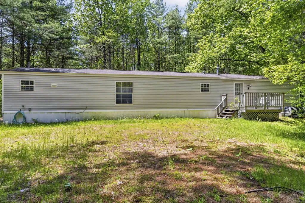 439 Castner Road Waldoboro ME 04572