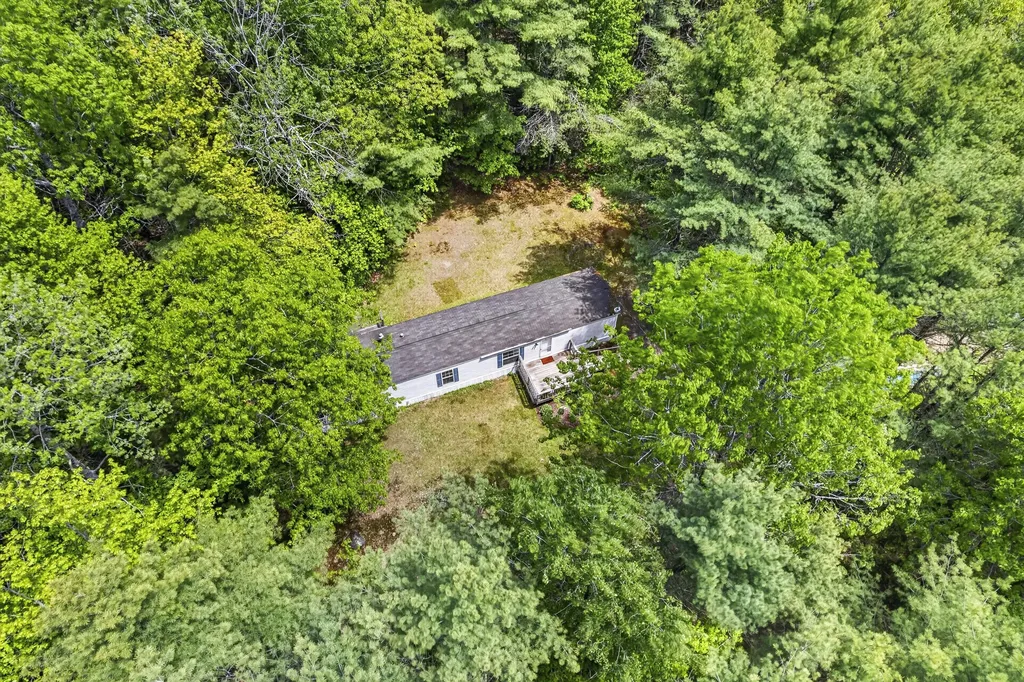 439 Castner Road Waldoboro ME 04572