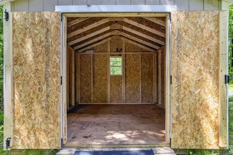 439 Castner Road Waldoboro ME 04572