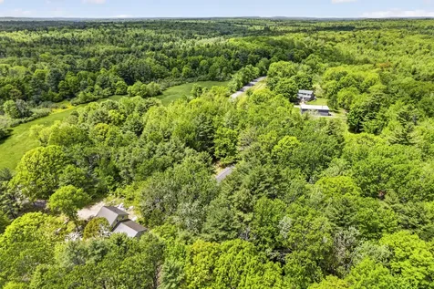 439 Castner Road Waldoboro ME 04572
