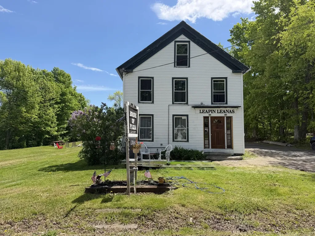20 Pleasant Street Monson ME 04464