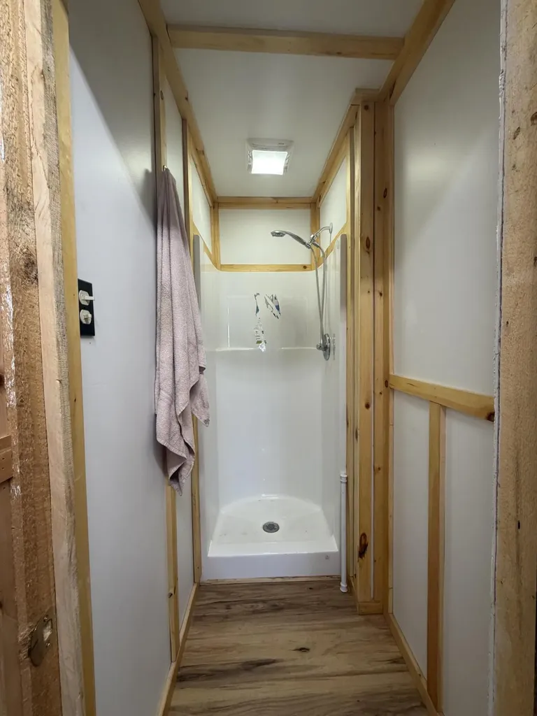20 Pleasant Street Monson ME 04464