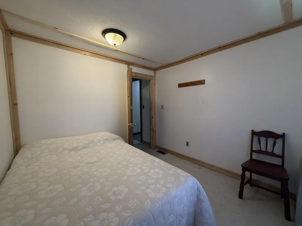 20 Pleasant Street Monson ME 04464