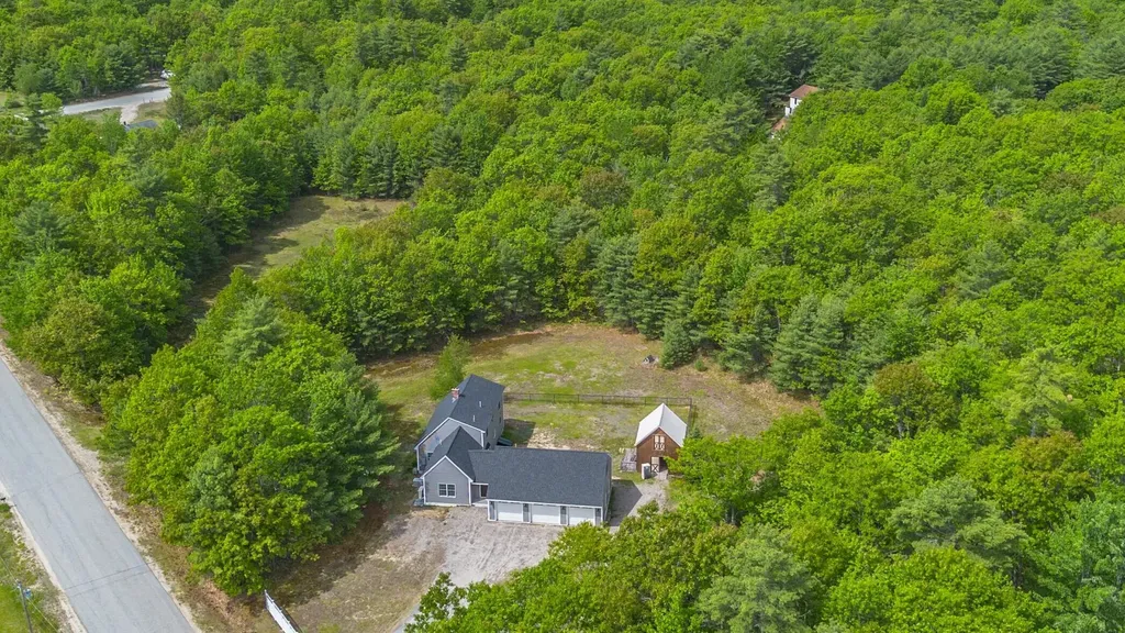12 Fair Wind Drive Standish ME 04085