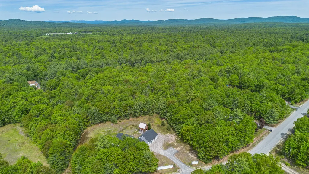 12 Fair Wind Drive Standish ME 04085