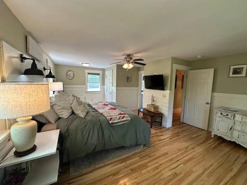 93 Weymouth Road Morrill ME 04952