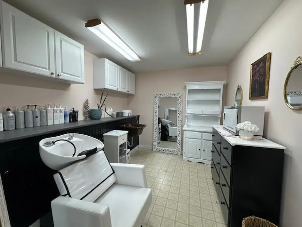 93 Weymouth Road Morrill ME 04952