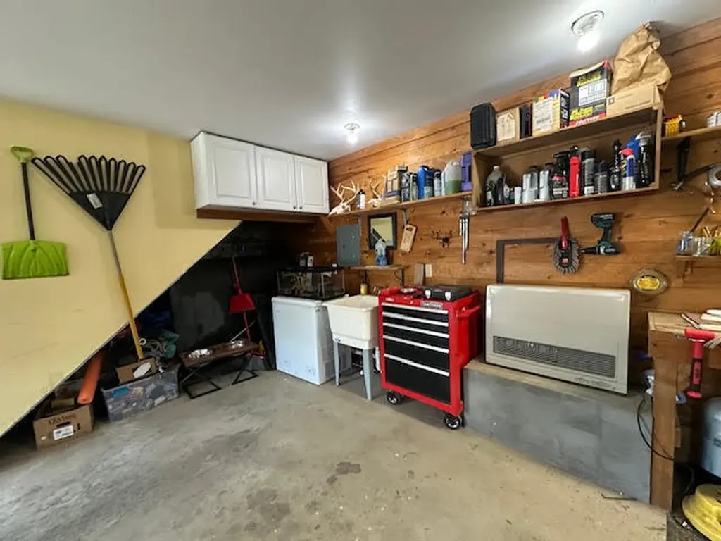 93 Weymouth Road Morrill ME 04952