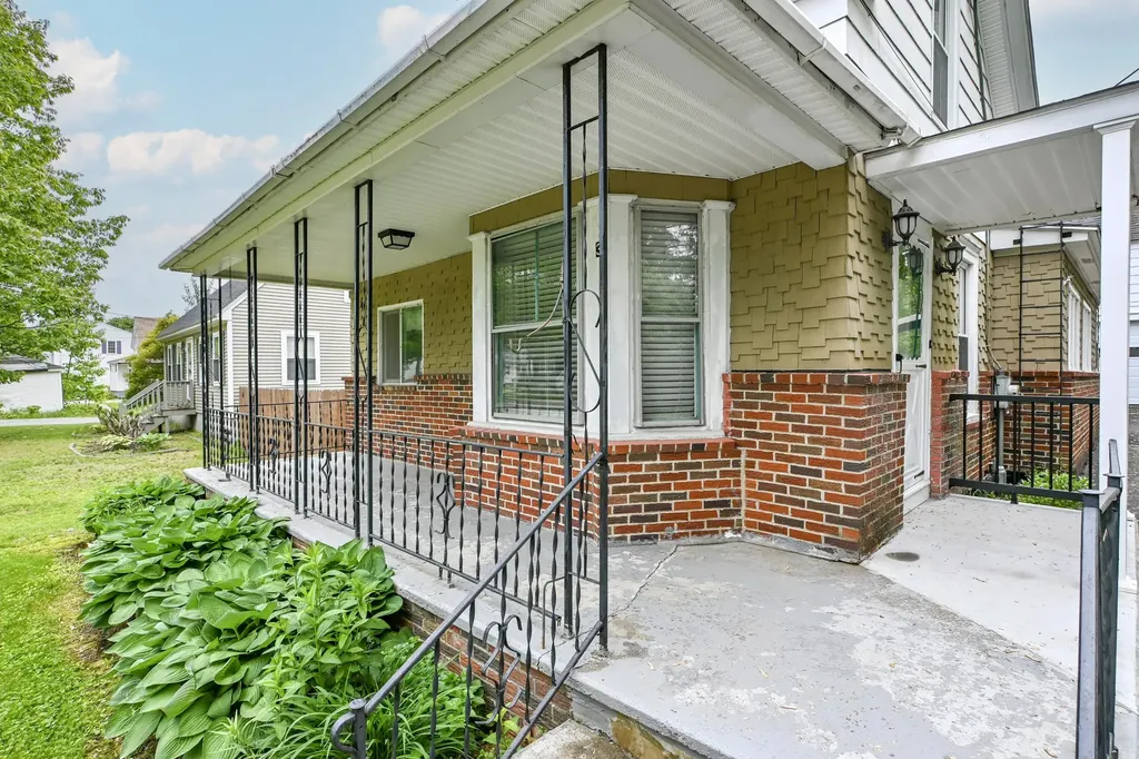 3 Garfield Street Saco ME 04072