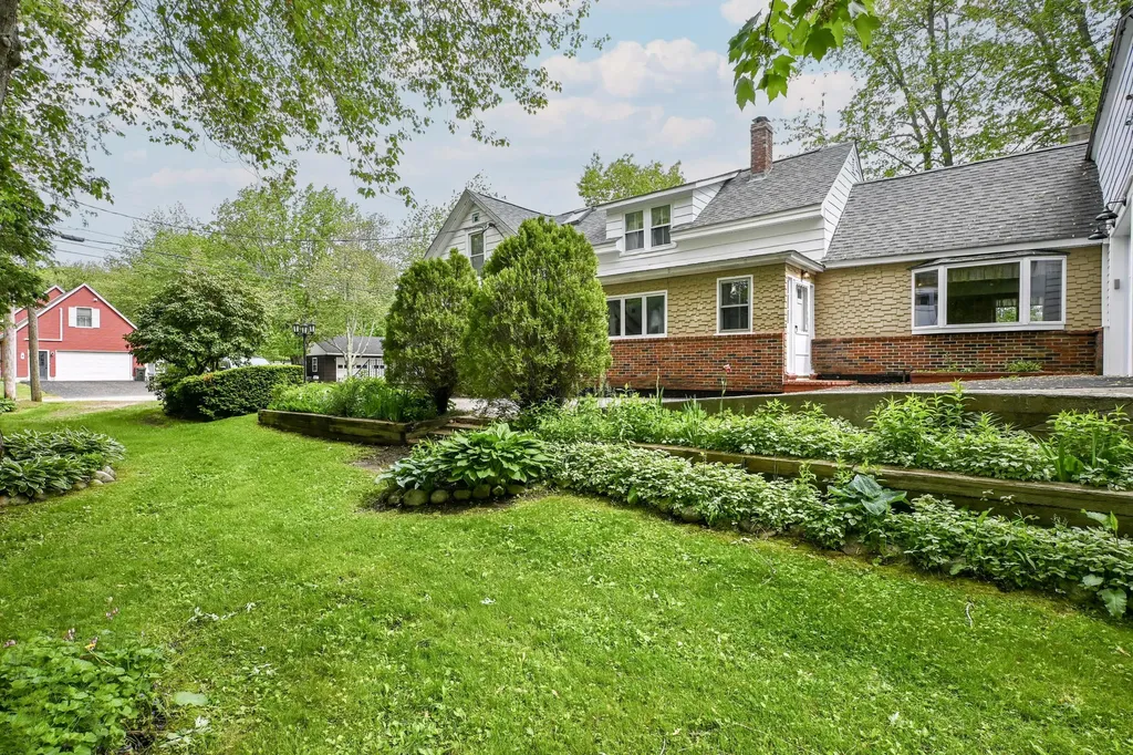 3 Garfield Street Saco ME 04072