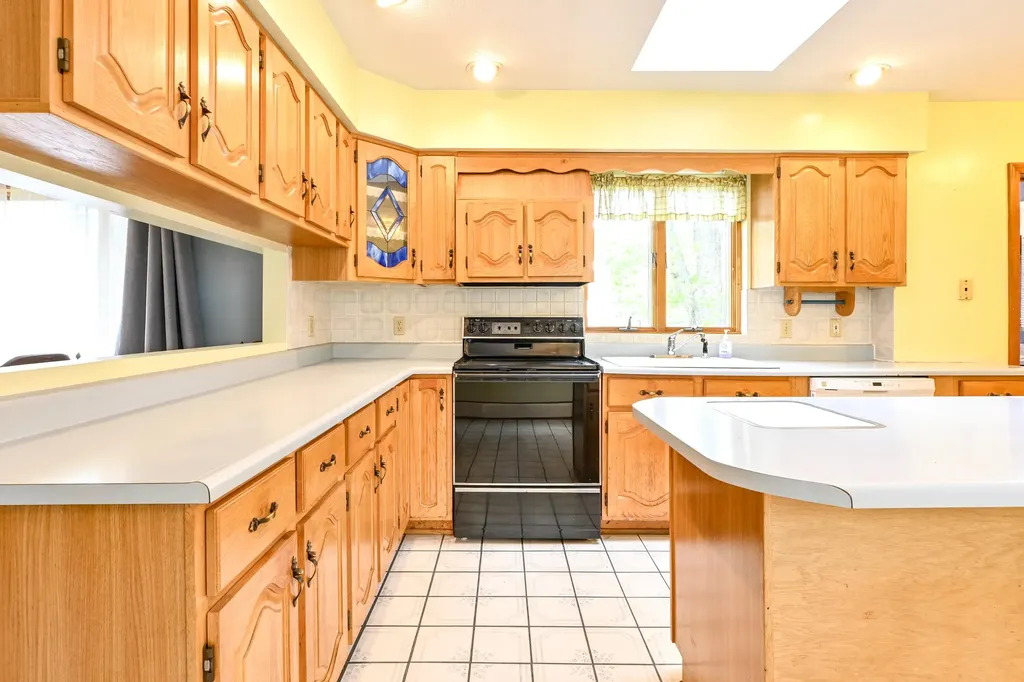 3 Garfield Street Saco ME 04072