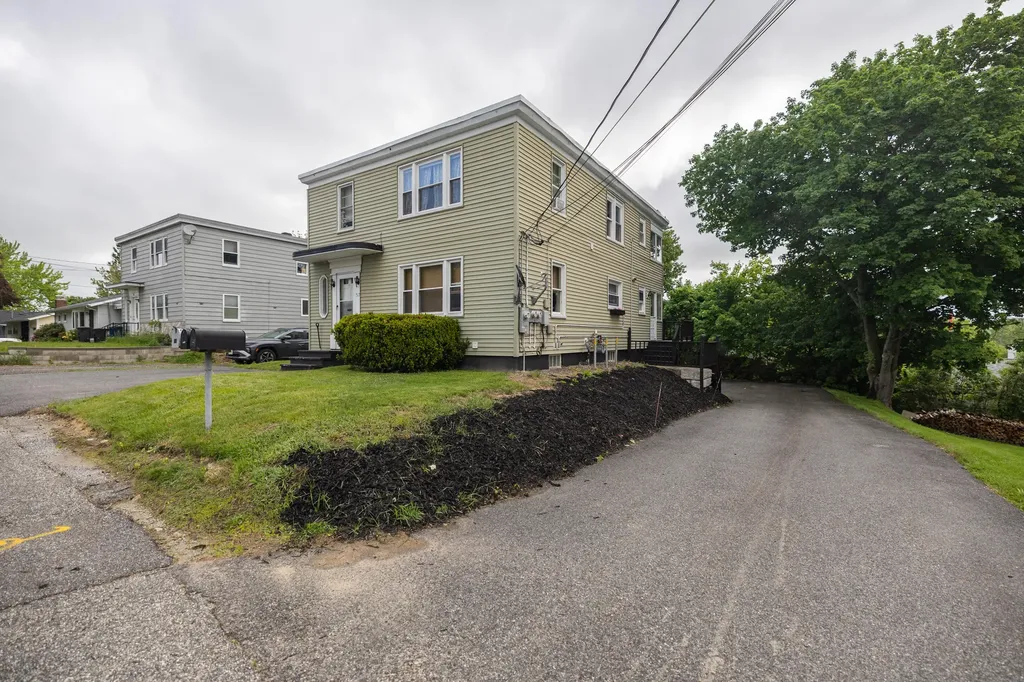 57 Eustis Street Lewiston ME 04240