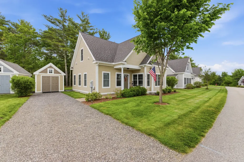 67 Kenneth Roberts Way Arundel ME 04046