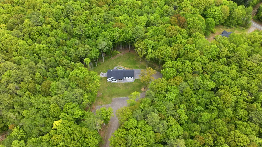18 Juan Cruz Drive Durham ME 04222
