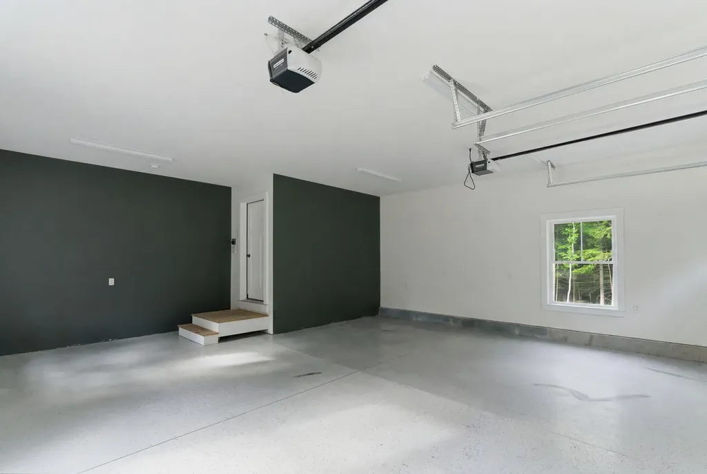 18 Juan Cruz Drive Durham ME 04222