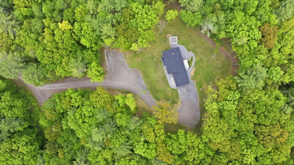 18 Juan Cruz Drive Durham ME 04222