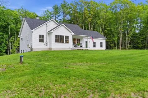 18 Juan Cruz Drive Durham ME 04222