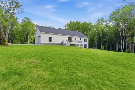 18 Juan Cruz Drive Durham ME 04222