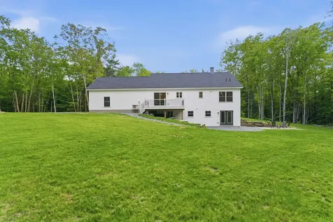 18 Juan Cruz Drive Durham ME 04222