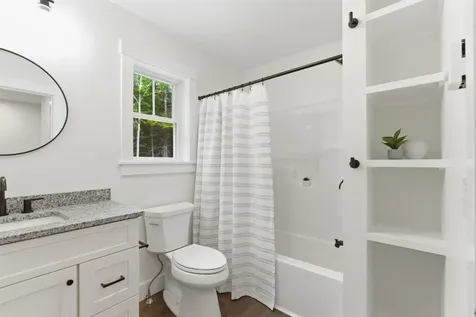18 Juan Cruz Drive Durham ME 04222
